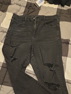 American Eagle Outfitters Black Distressed Skinny Jeans